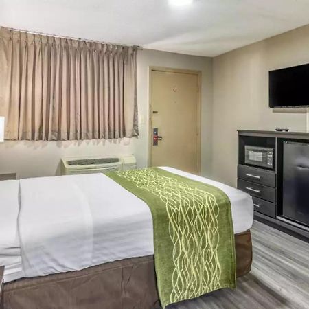 Americas Best Value Inn Opelika Esterno foto